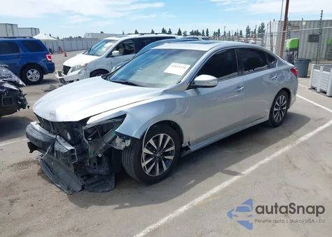 2017 Nissan Altima 2.5 Sl z USA, uszkodzony, nr VIN 1N4AL3AP7HC172048